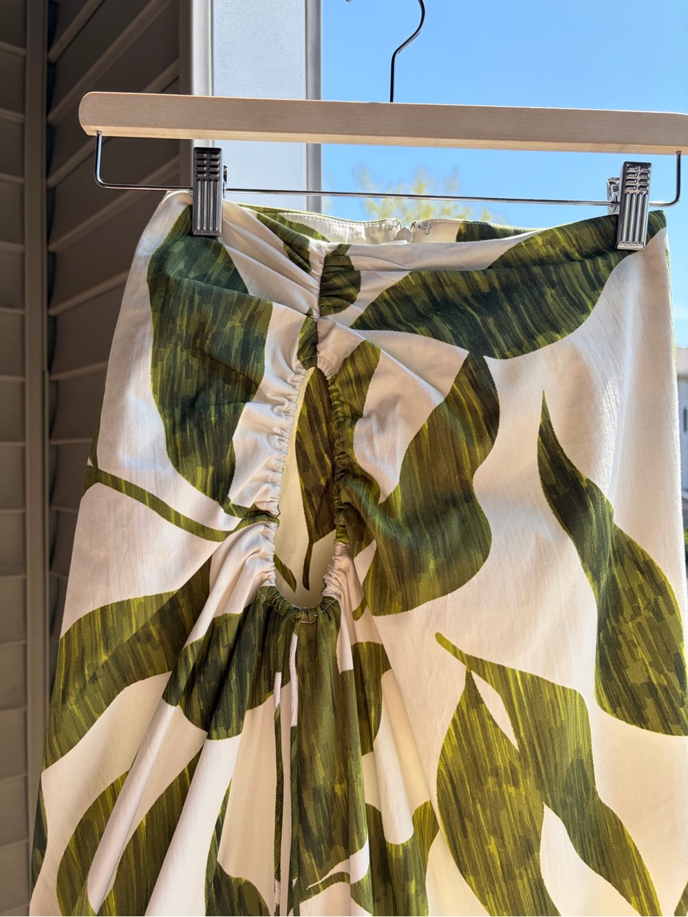 🆕🌿 Antonio Melani Tropical Leaf Print High-Low Midi Skirt Green White Size 0 - Picture 7 of 17